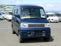 2000 Mitsubishi Town Box