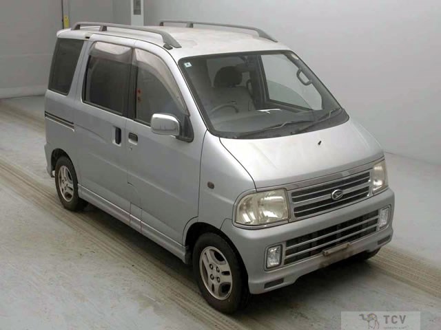 2000 Daihatsu Atrai