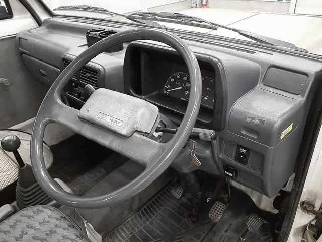 Daihatsu Hijet Truck 1993 photo 5