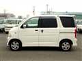 2001 Daihatsu Atrai