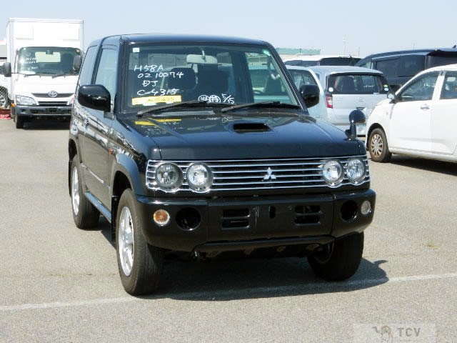 2001 Mitsubishi Pajero Mini