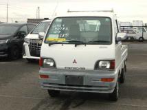 1996 Mitsubishi Minicab Truck
