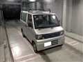 2001 Mitsubishi Minicab Van