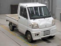 2000 Mitsubishi Minicab Truck