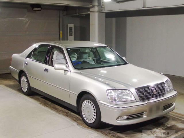 2000 Toyota Crown