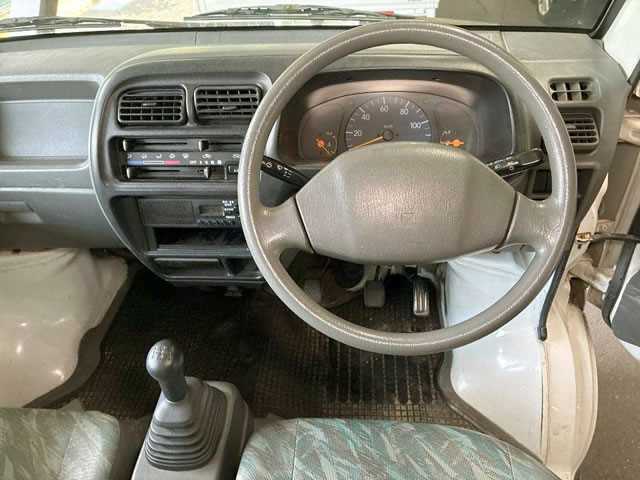 Suzuki Carry Truck 2000 photo 5
