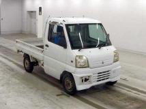 2000 Mitsubishi Minicab Truck