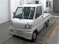 2000 Mitsubishi Minicab Truck