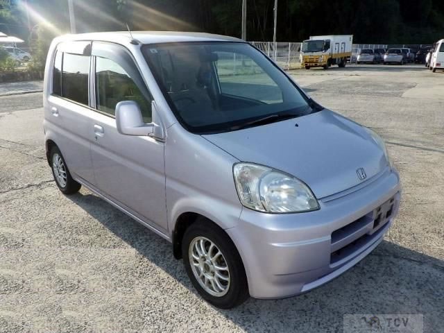 2001 Honda Life