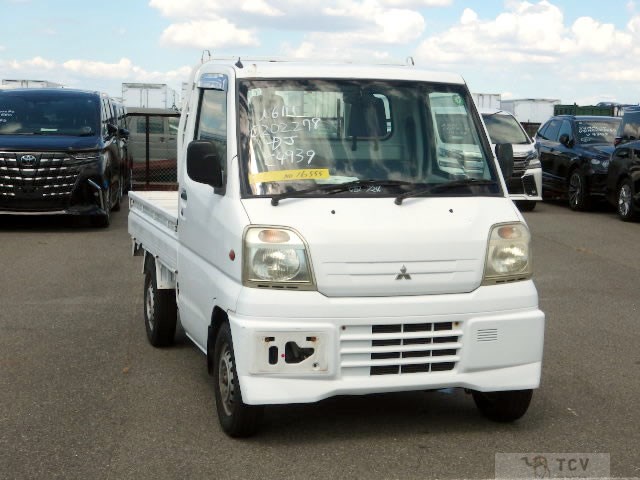 2000 Mitsubishi Minicab Truck