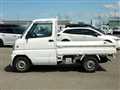 2000 Mitsubishi Minicab Truck