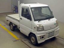 2000 Mitsubishi Minicab Truck