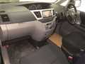 2005 Toyota Voxy