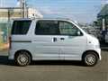 2001 Daihatsu Atrai