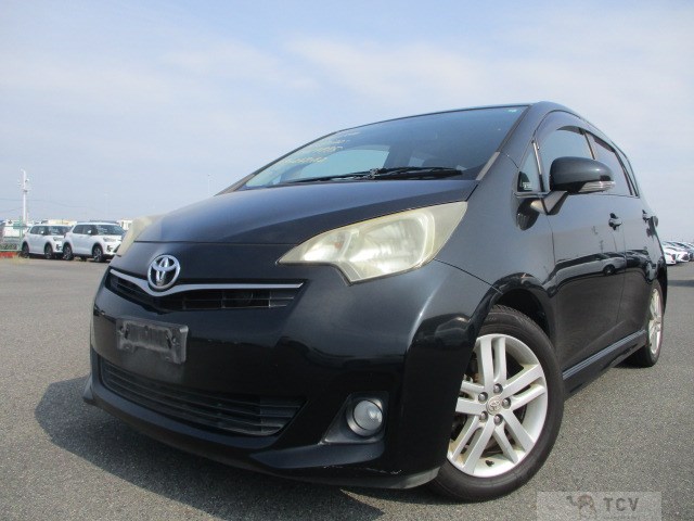 2011 Toyota Ractis