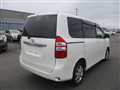 2011 Toyota Noah