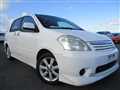 2003 Toyota Raum