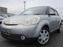2005 Mazda Verisa