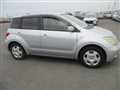 2005 Toyota IST