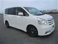 2009 Toyota Noah