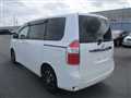 2009 Toyota Noah
