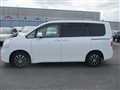2009 Toyota Noah