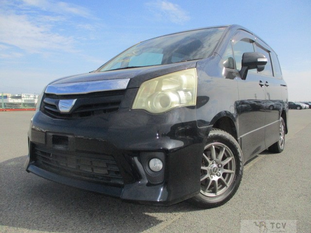 2010 Toyota Noah