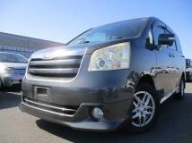 2010 Toyota Noah