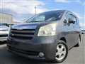 2010 Toyota Noah