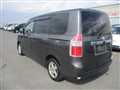 2010 Toyota Noah