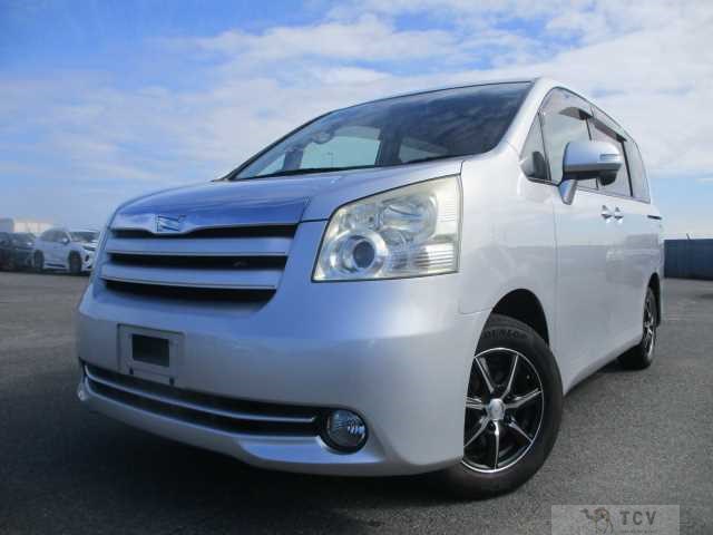 2009 Toyota Noah