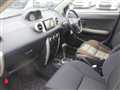2005 Toyota IST