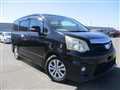 2010 Toyota Noah