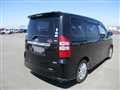 2010 Toyota Noah