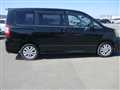 2010 Toyota Noah