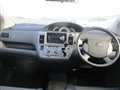 2003 Toyota Raum