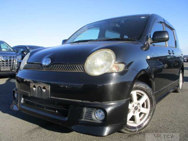 2005 Toyota Sienta