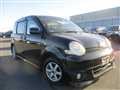 2005 Toyota Sienta