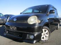 2005 Toyota Sienta
