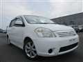 2004 Toyota Raum