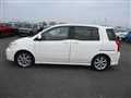 2004 Toyota Raum