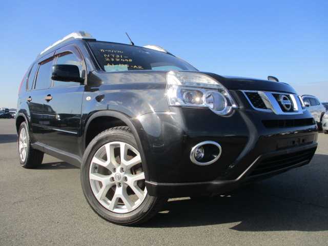 Nissan X-Trail 2012 photo 2