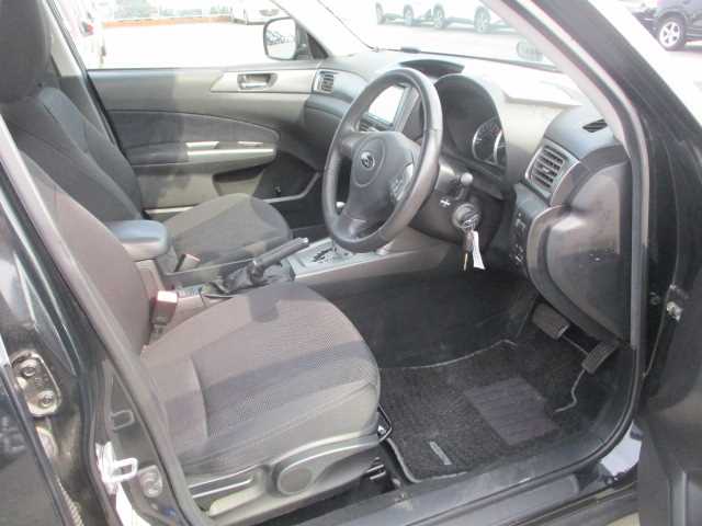 Subaru Forester 2011 photo 4