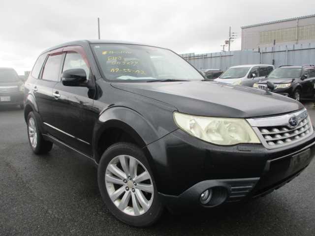 Subaru Forester 2010 photo 2