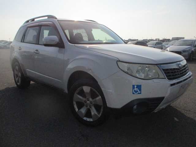 Subaru Forester 2009 photo 2