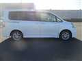 2010 Toyota Noah