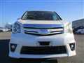 2010 Toyota Noah