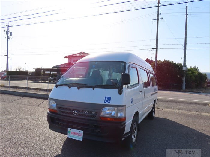 2002 Toyota Hiace Commuter