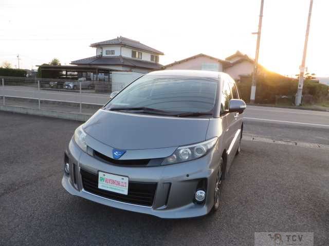 2013 Toyota Estima Hybrid