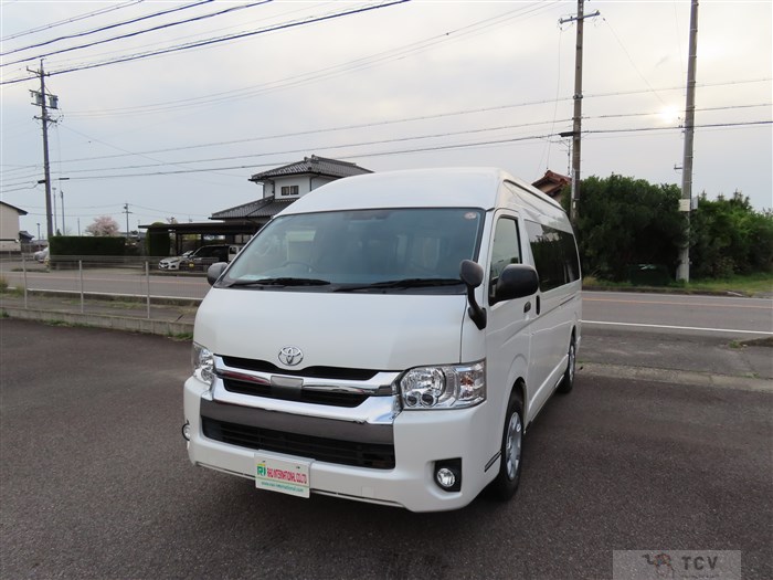 2019 Toyota Hiace Commuter